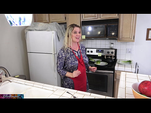 ❤️ Stepmom mulgere eum in culina ante diem suum Porn video at la.redgast4asset.ru